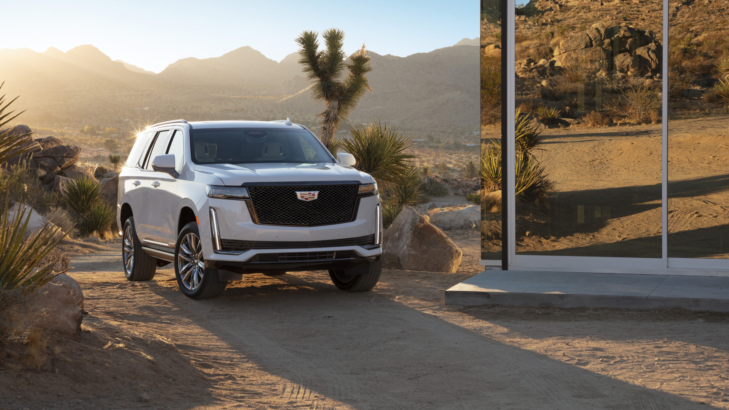 Cadillac Escalade Branco the 2021 escalade has the bold presence and exclusive technology